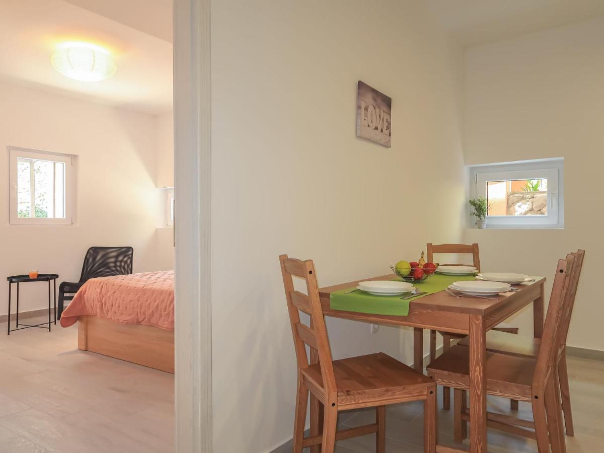 Apartment Gordana - Ckv200 By Interhome Dramalj Eksteriør billede